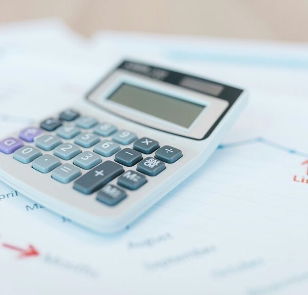 economic forecast analysis report